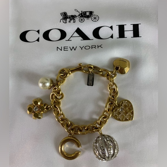 NEW $700 Y2K BRAND NEW COACH RARE PEARL LOVE SWARVORSKI CHARM BRACELET - Picture 1 of 8